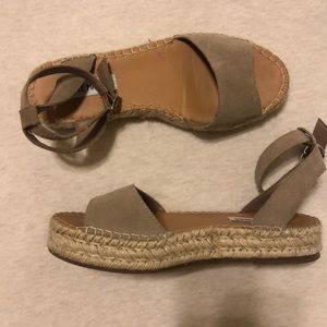 IRYS ESPADRILLES PLATFORM SANDALS